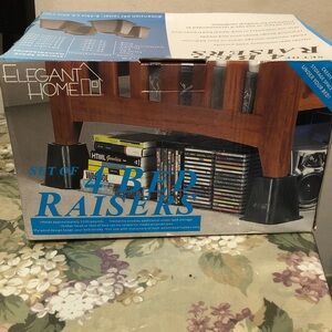 Bed Raisers -  Set  of 4, Holds aprox 1,200 pounds, New, Open to Offers!Black